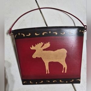 Red and Black Moose Design Metal Hanging Bin.